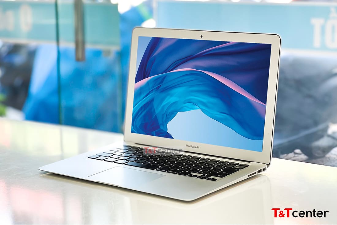 Macbook Air 2017 13inch SSD 128GB chính hãng T&T Center | Giá tốt